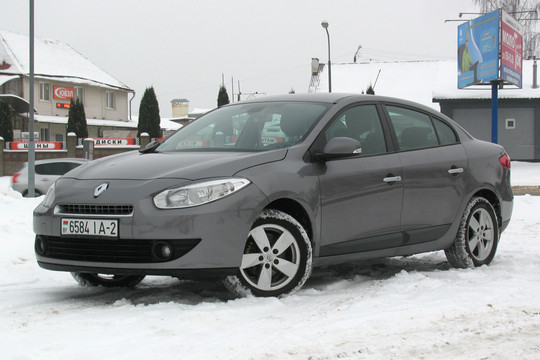 Renault-Fluence, 2010 г.в, 1.6Б, 5-МКПП