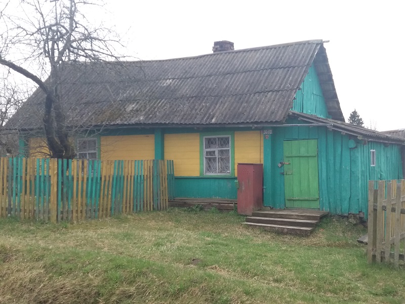 Продам жилой дом с участком в а.г.Бабиновичи Лиозненского р-на, можно под дачу.