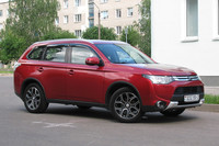 Mitsubishi-Outlander, 2014 г.в, 2.4Б, АКПП
