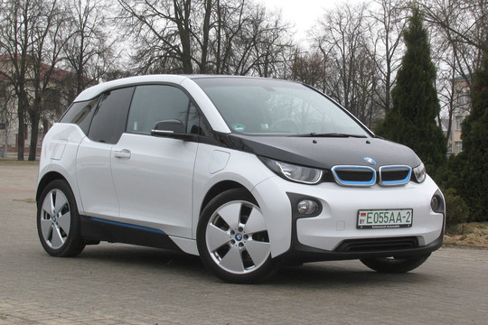 BMW i3, 2017 г.в, электро, REX версия с бензогенератором