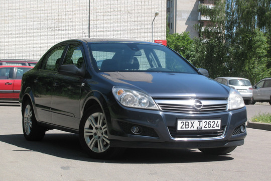 Opel-Astra H Cosmo, 2007 г.в, 1.6Б, 5-МКПП Opel-Astra H Cosmo, 2007 г.в, 1.6Б, 5-МКПП