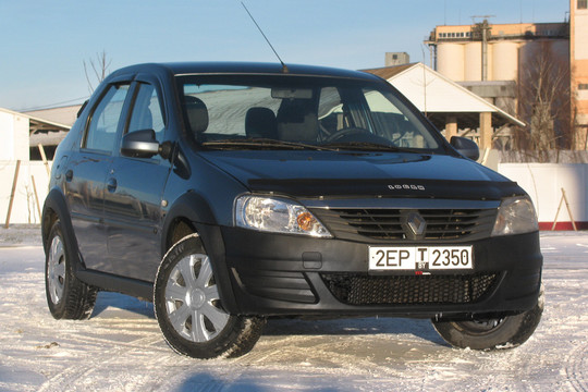 Renault Logan, 2014 г.в, 1.4Б, 5-МКПП Renault Logan, 2014 г.в, 1.4Б, 5-МКПП
