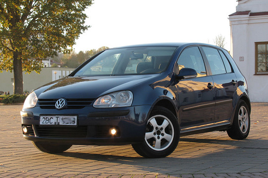 Volkswagen-Golf 5, 2005 г.в, 1.6Б, 5-МКПП Volkswagen-Golf 5, 2005 г.в, 1.6Б, 5-МКПП