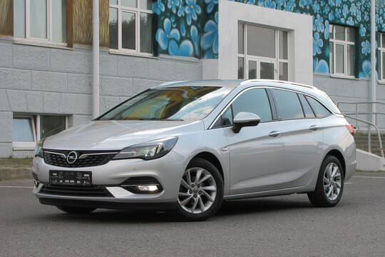 Opel Astra K Рестайлинг, 2020 г.в, 1.5D, 6-МКПП Opel Astra K Рестайлинг, 2020 г.в, 1.5D, 6-МКПП