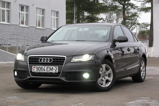 Audi-A4, 2010 г.в, 2.0TDI, АКПП Audi-A4, 2010 г.в, 2.0TDI, АКПП