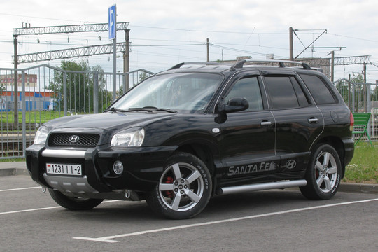 Hyundai-Santa Fe, 2004 г.в, 2.4 газ/бензин, 5-МКПП