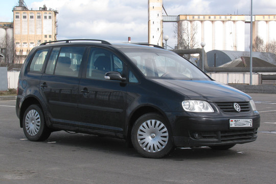 Volkswagen-Touran, 2004 г.в, 1.9TDI, 6-МКПП
