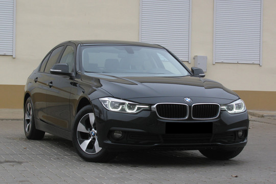 BMW-313i/F30, 2018 г.в, 1.5Б, 6-МКПП BMW-313i/F30, 2018 г.в, 1.5Б, 6-МКПП