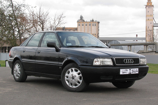 Audi-80 B4, 1992 г.в, 2.0Б, 5-МКПП Audi-80 B4, 1992 г.в, 2.0Б, 5-МКПП