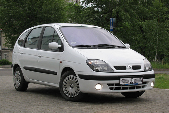 Renault-Scenic, 2001 г.в, 1.6Б, 5-МКПП