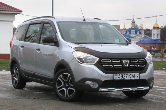 Dacia Lodgy Stepway, 2021 г.в, 1.5 dCi, 6-МКПП, 7 мест Dacia Lodgy Stepway, 2021 г.в, 1.5 dCi, 6-МКПП, 7 мест