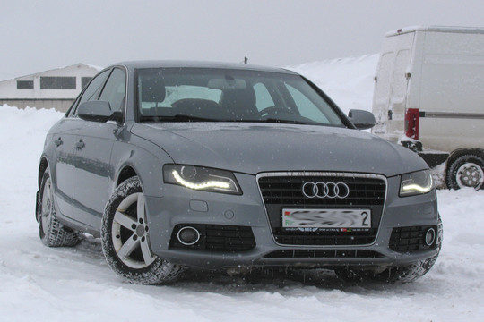 Audi-A4 B8, 2010 г.в, 2.0TDI, АКПП Audi-A4 B8, 2010 г.в, 2.0TDI, АКПП