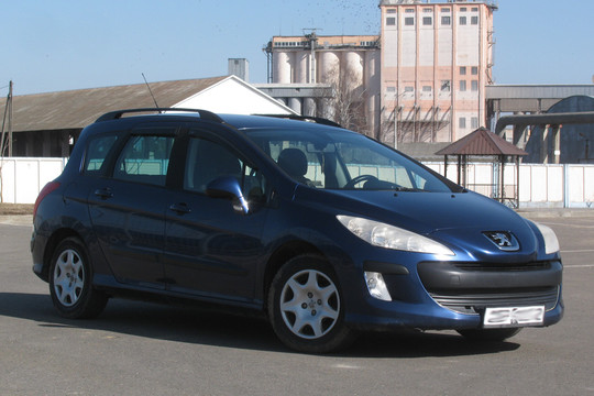 Peugeot-308 SW, 2008 г.в, 1.6Б, 5-МКПП Peugeot-308 SW, 2008 г.в, 1.6Б, 5-МКПП