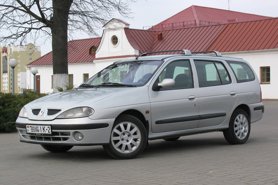 Renault-Megane, 2001 г.в, 1.9TDI, 5-МКПП