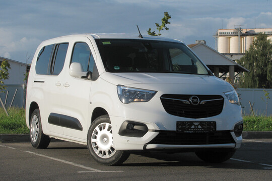Opel Combo XL E, 2020 г.в, 1.5D, 6-МКПП Opel Combo XL E, 2020 г.в, 1.5D, 6-МКПП