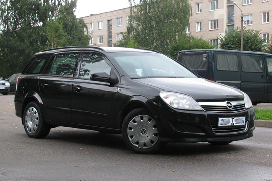 Opel-Astra H, 2008 г.в, 1.8Б, 5-МКПП Opel-Astra H, 2008 г.в, 1.8Б, 5-МКПП