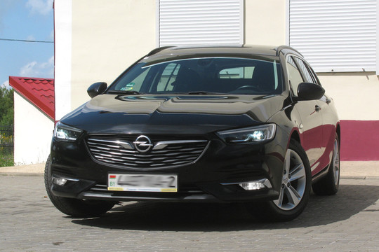 Opel Insignia, 2020 г.в, 1.5Б, АКПП Opel Insignia, 2020 г.в, 1.5Б, АКПП
