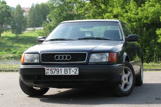 Audi-100 C4, 1992 г.в, 2.0Б, 5-МКПП