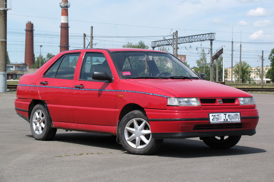 Seat-Toledo, 1994 г.в, 1.8 моно, 5-МКПП Seat-Toledo, 1994 г.в, 1.8 моно, 5-МКПП