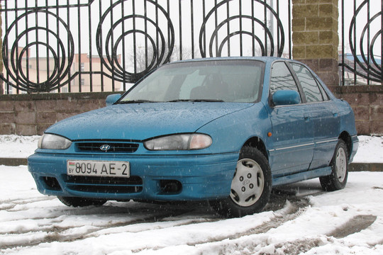 Hyundai-Lantra, 1994 г.в, 1.5Б, 5-МКПП Hyundai-Lantra, 1994 г.в, 1.5Б, 5-МКПП