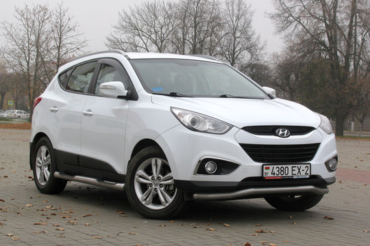 Hyundai-ix35 4WD, 2010 г.в, 2.0Б, 5-МКПП Hyundai-ix35 4WD, 2010 г.в, 2.0Б, 5-МКПП