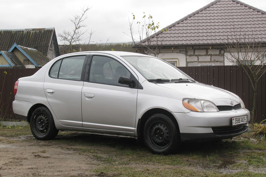 Toyota-Echo, 2001 г.в, 1.5Б, АКПП Toyota-Echo, 2001 г.в, 1.5Б, АКПП