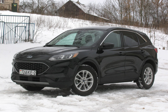 Ford-Escape SE, 4WD, 2020 г.в, 1.5ТБ, АКПП Ford-Escape SE, 4WD, 2020 г.в, 1.5ТБ, АКПП