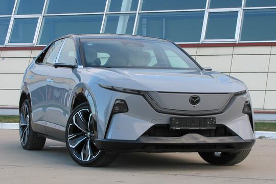 Mazda EZ-60, 2025 г.в, 1.5 бензин/гибрид, АКПП